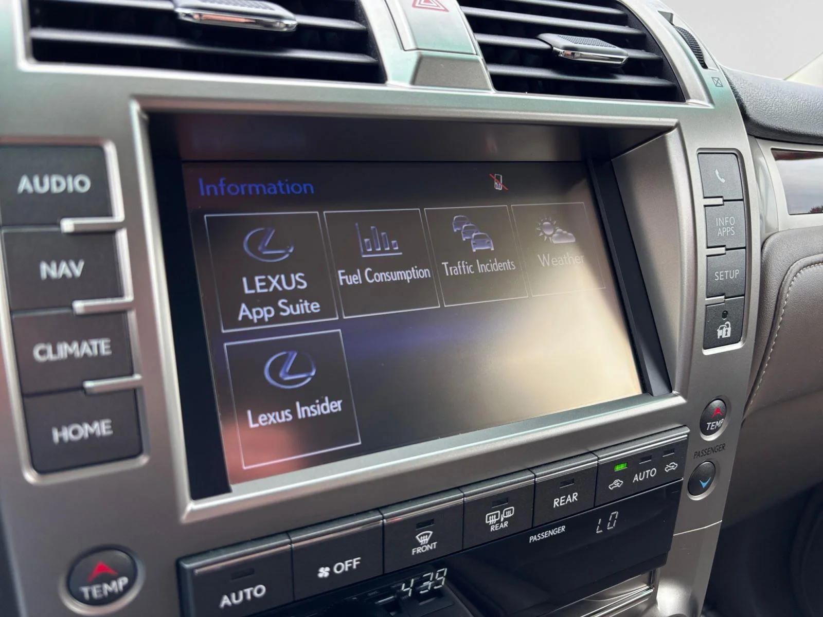 Used 2017 Nightfall Mica Lexus GX 460 image 24