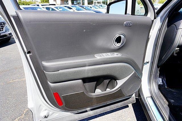 New 2026 Silver Hyundai Calligraphy AWD image 29