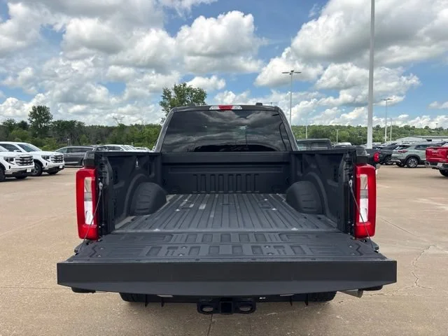 2024 Ford F-250 Super Duty XLT - Photo 7