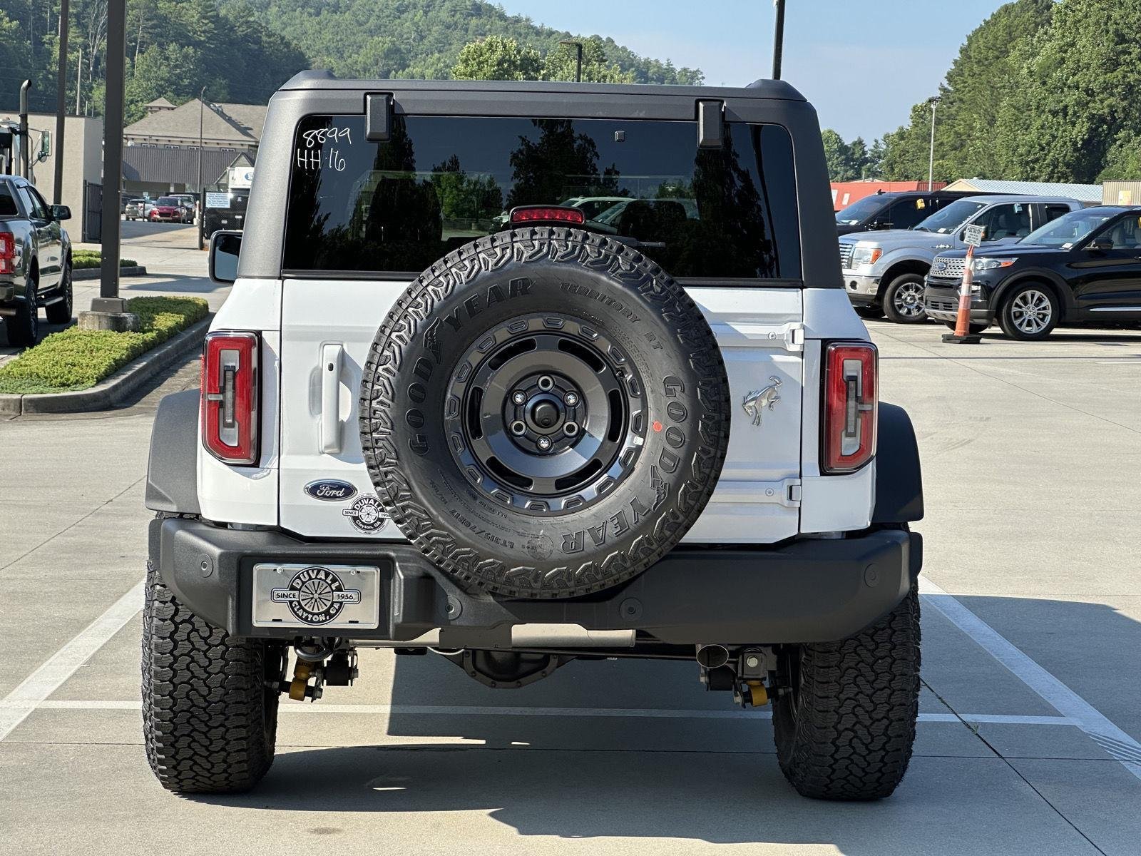 2025 Ford Bronco 4-Door Outer Banks - Photo 6