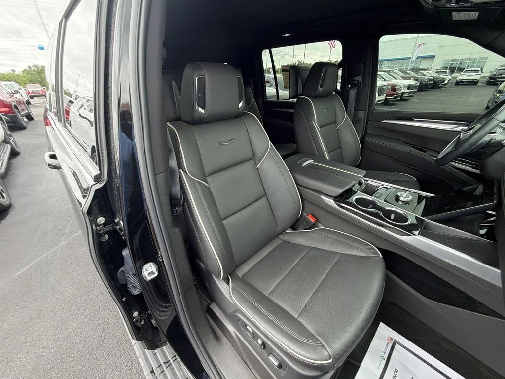 Used 2025 Black Cadillac Sport image 32
