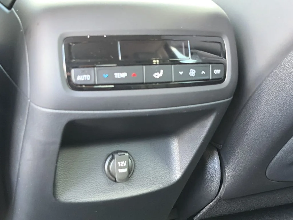 Used 2025 Gray Hyundai SEL image 12