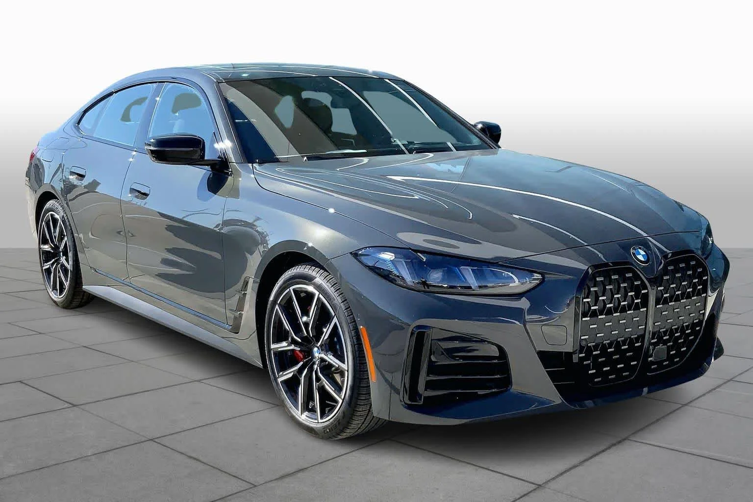 New 2026 Dravit Grey Metallic BMW 430i xDrive image 2