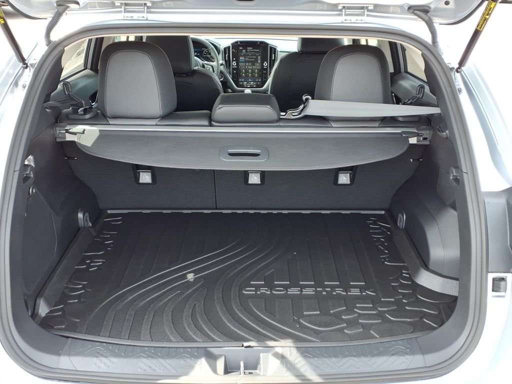 New 2026 ICE SILVER METALLIC Subaru Limited Hybrid image 11