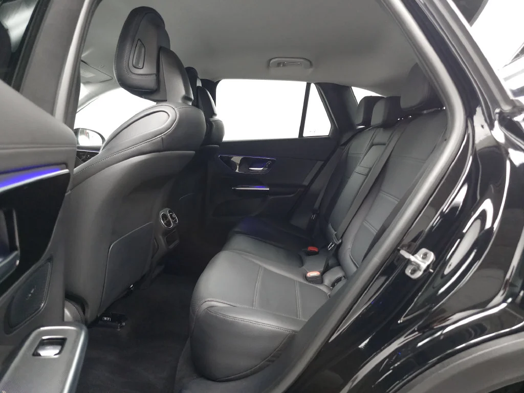 Used 2025 Black Mercedes-Benz GLC 350e image 23