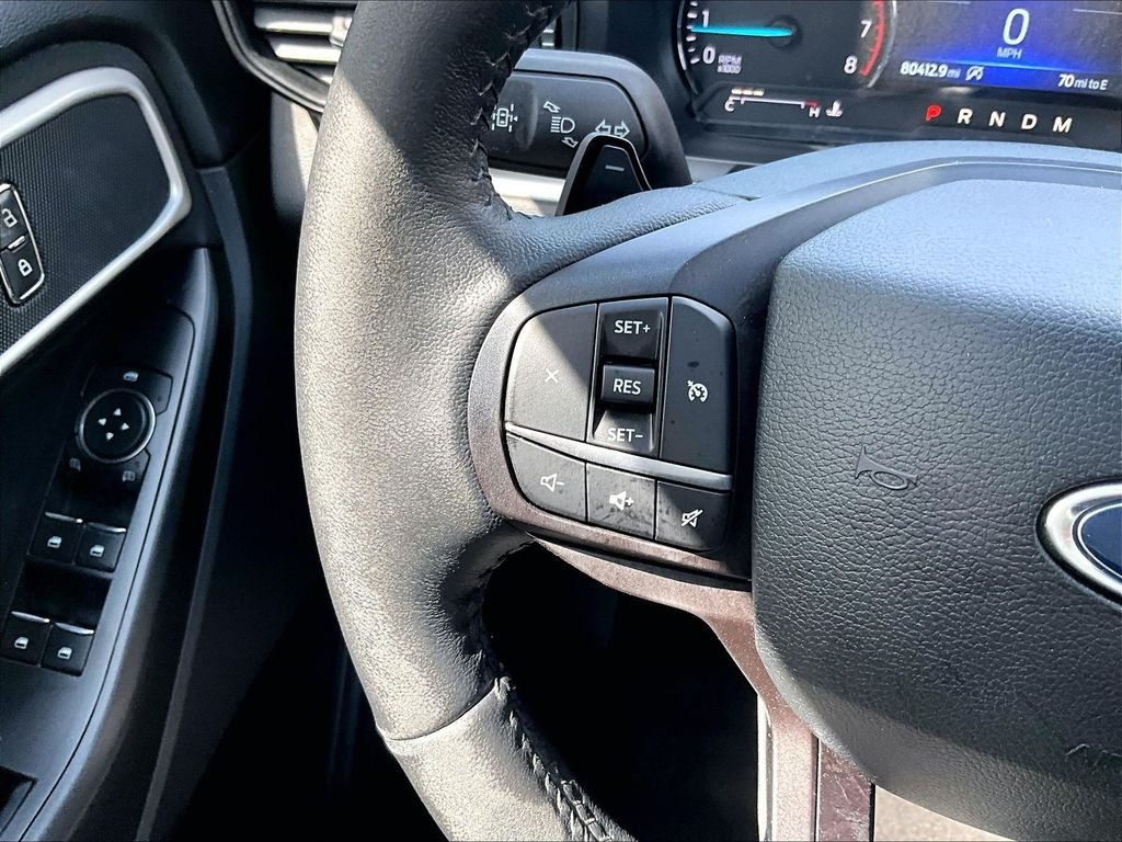Used 2020 Black Metallic Ford XLT image 24