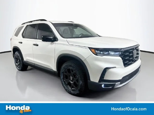 Certified Used 2025 Platinum White Pearl Honda TrailSport image 1
