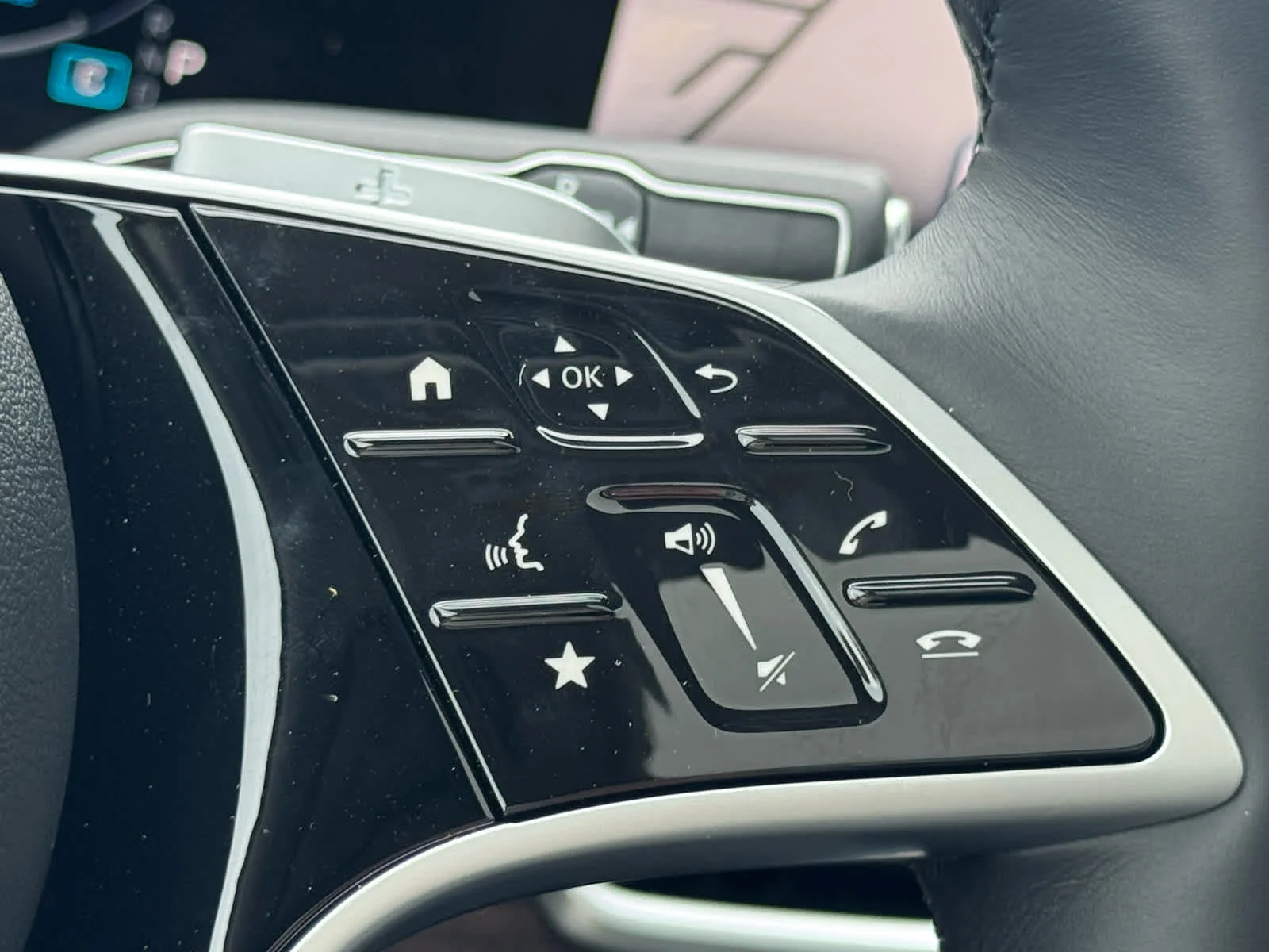 New 2026 Obsidian Black Metallic Mercedes-Benz GLS 450 image 29