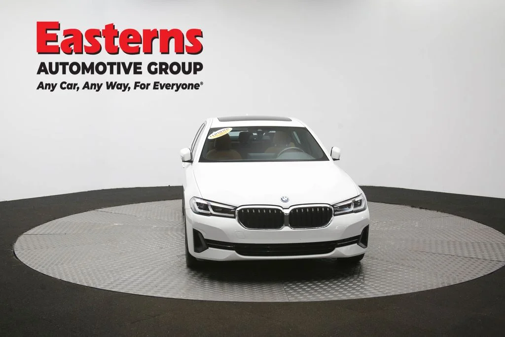 Used 2023 White BMW 530e iPerformance image 56