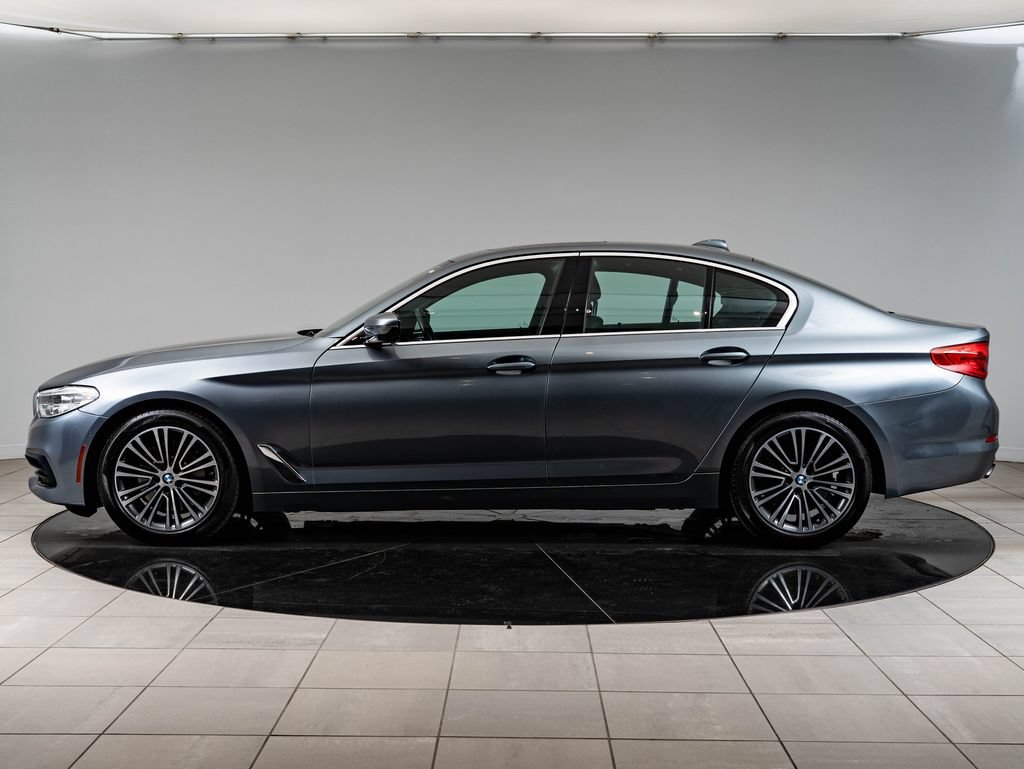 Used 2019 Bluestone Metallic BMW 540i xDrive image 5