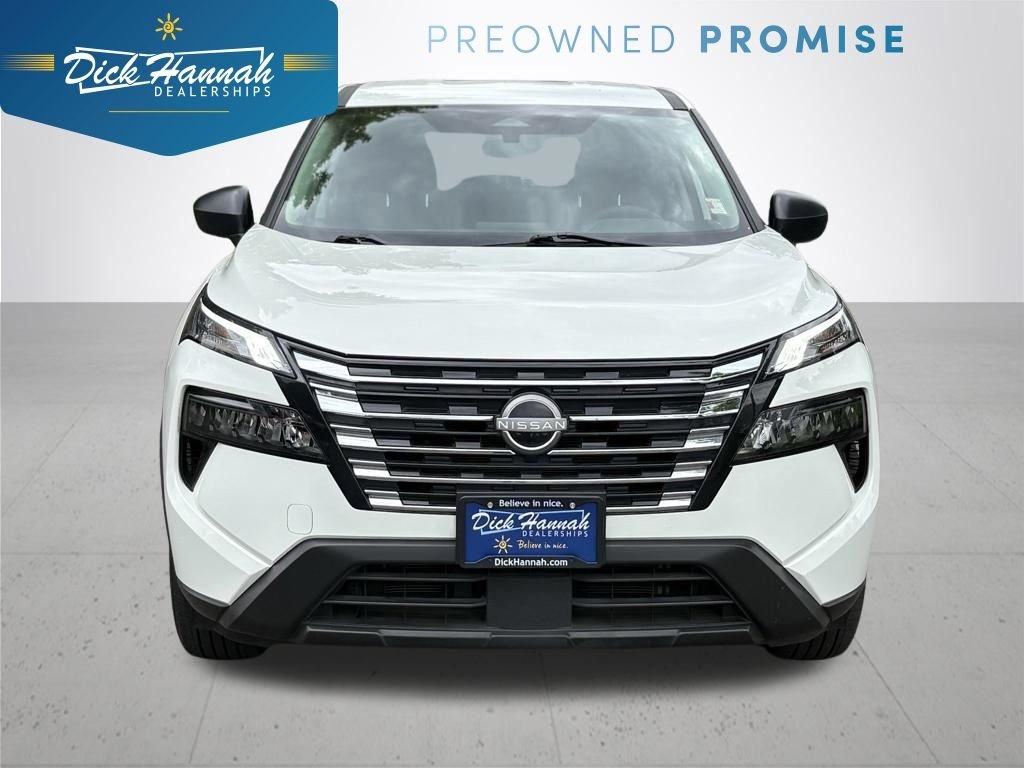 Used 2024 White Nissan S image 1