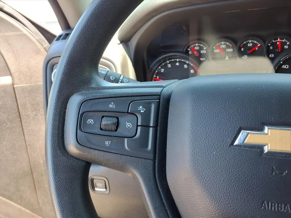 Used 2023 Black Chevrolet Custom image 21