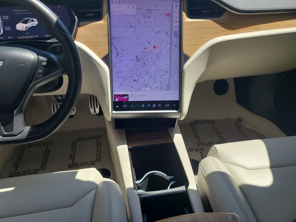 Used 2019  Tesla Performance image 15