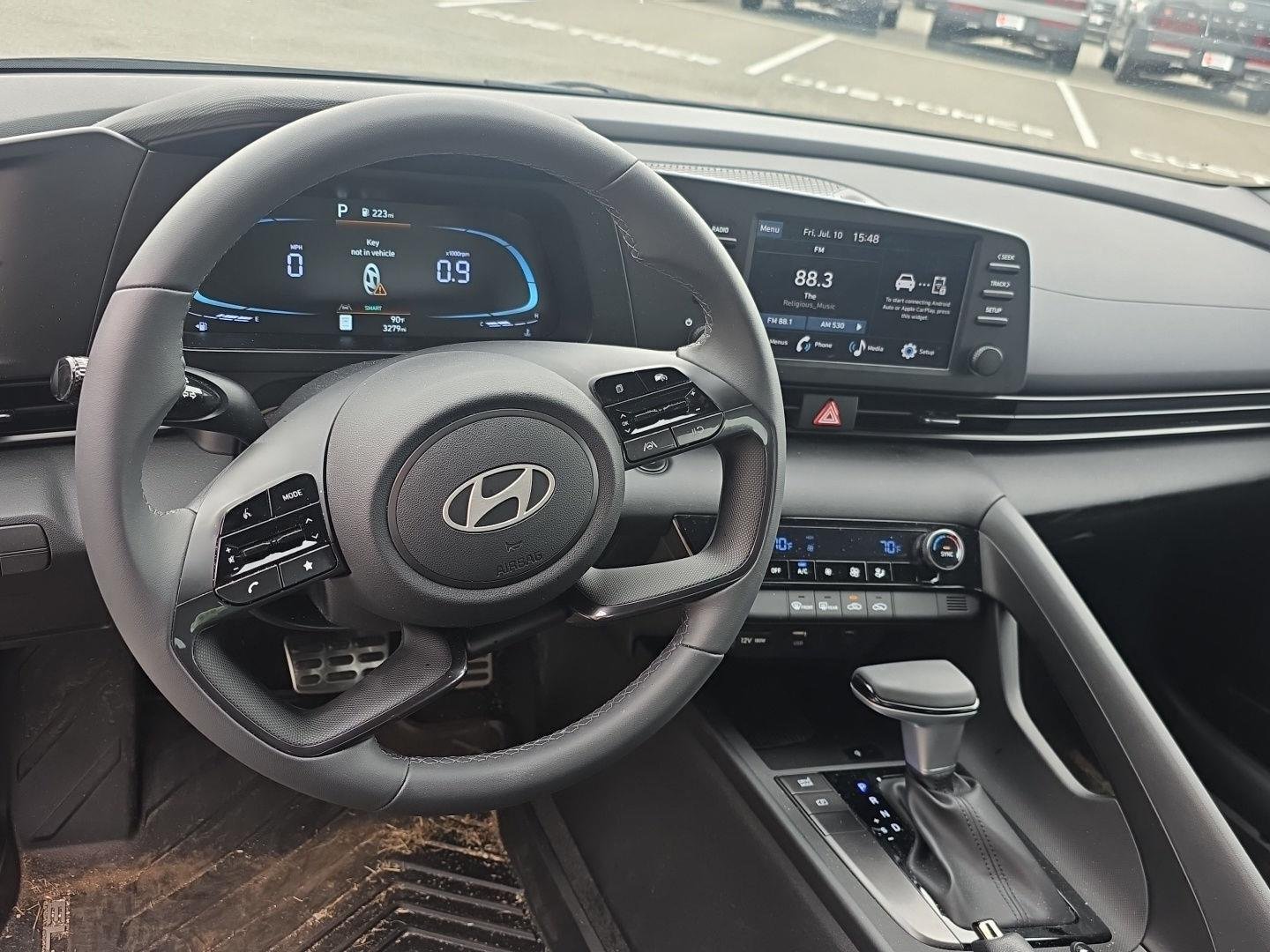 Used 2026 Abyss Black Hyundai SEL Sport image 7