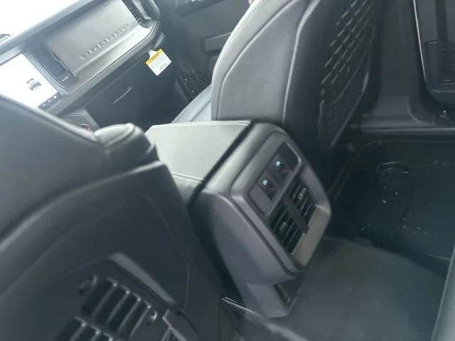 New 2025 Desert Sand Ford Badlands® image 24