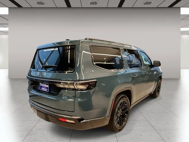 New 2026 Steel Blue Exterior Paint Jeep Limited image 3