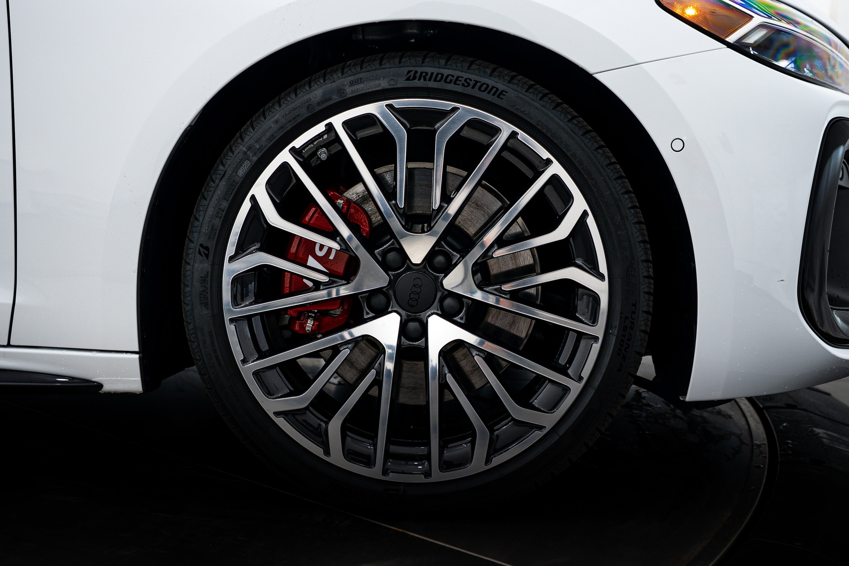 New 2026  Audi Premium Plus image 23