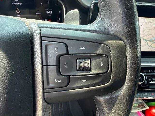 Used 2024 Black GMC Denali image 13