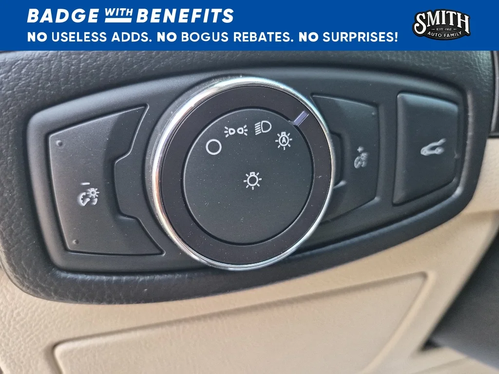 Used 2018 White Gold Metallic Ford Titanium image 22