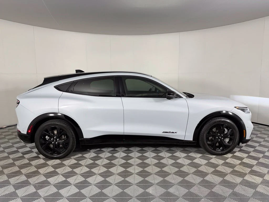 Certified Used 2023 White Ford Premium image 5