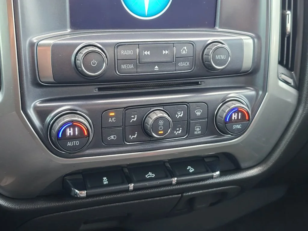 2017 Chevrolet Silverado 1500 LT - Photo 23