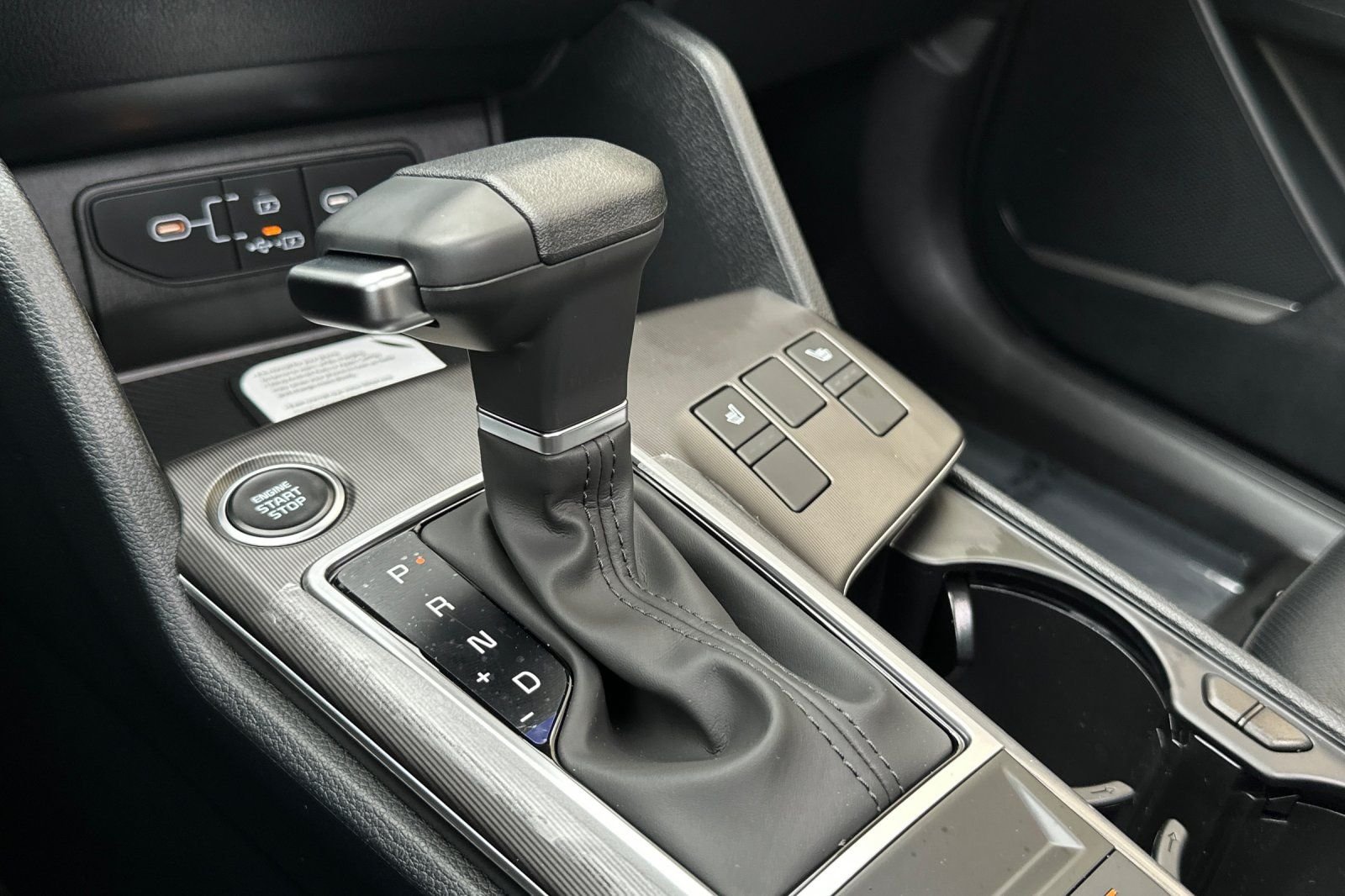 2026 Kia Sportage EX - Photo 21