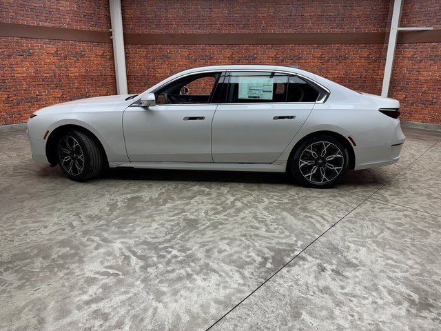 Used 2025 BMW i7 50 with VIN WBY43EJ09SCU19873 for sale in Reading, PA