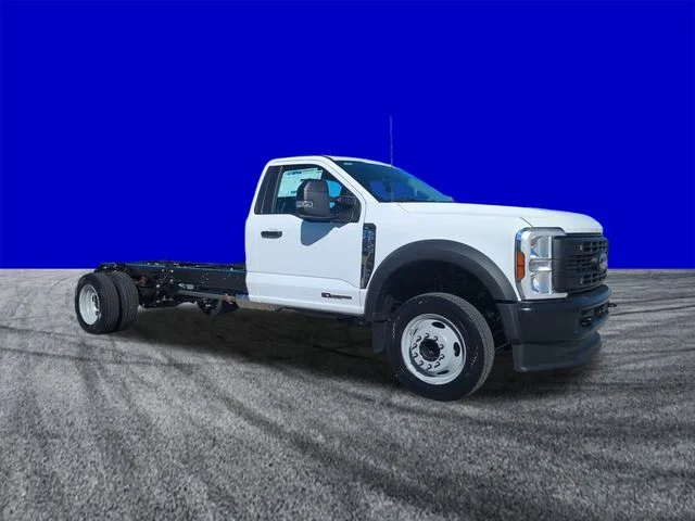 New 2026 Oxford White Ford F-450® XL image 2