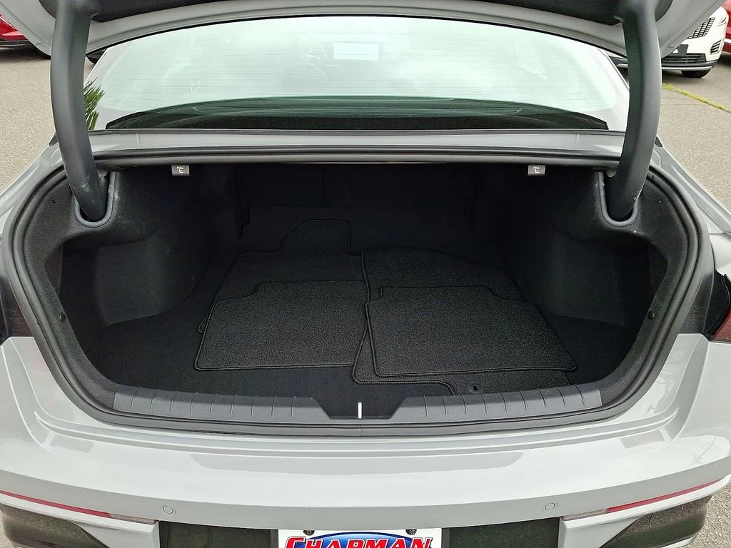 Used 2025 Gray Kia GT-Line image 31