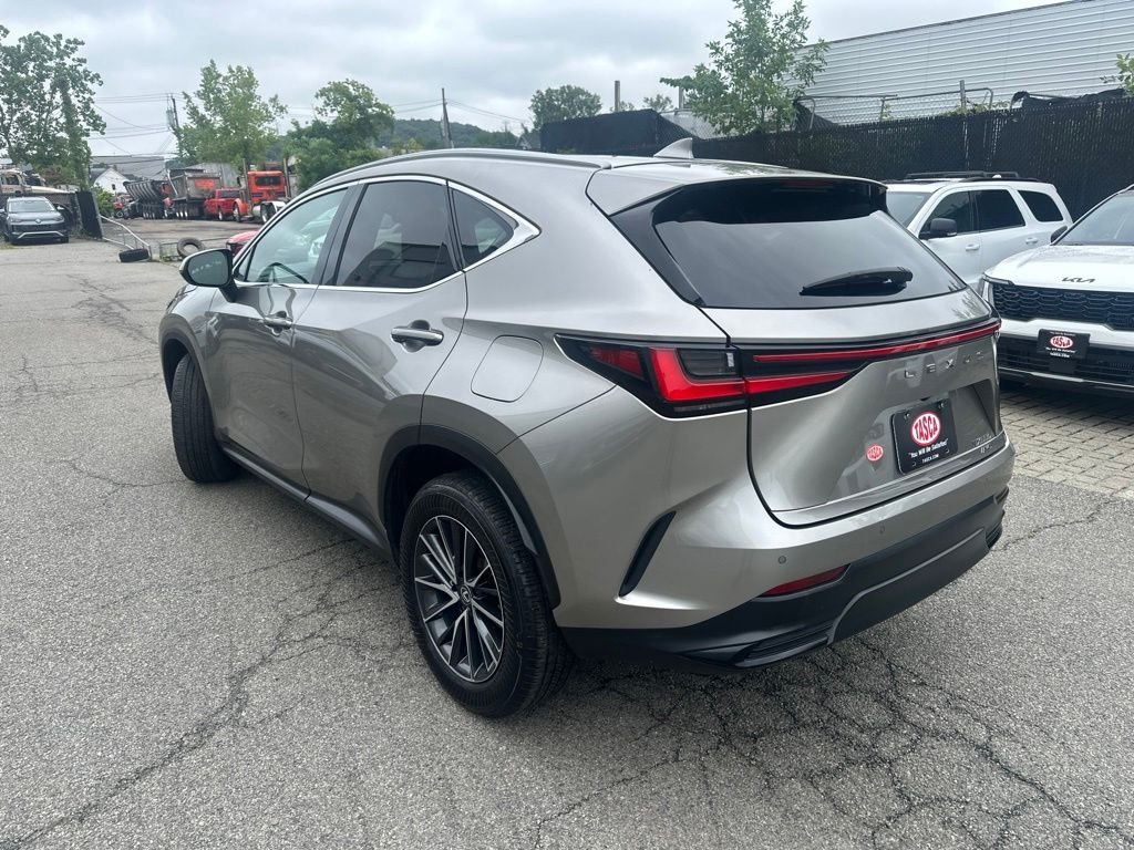 Used 2024 Silver Lexus 350 Premium image 4