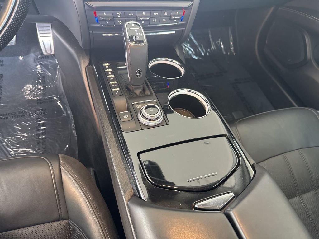 Certified Used 2022 Bianco Maserati Modena image 13
