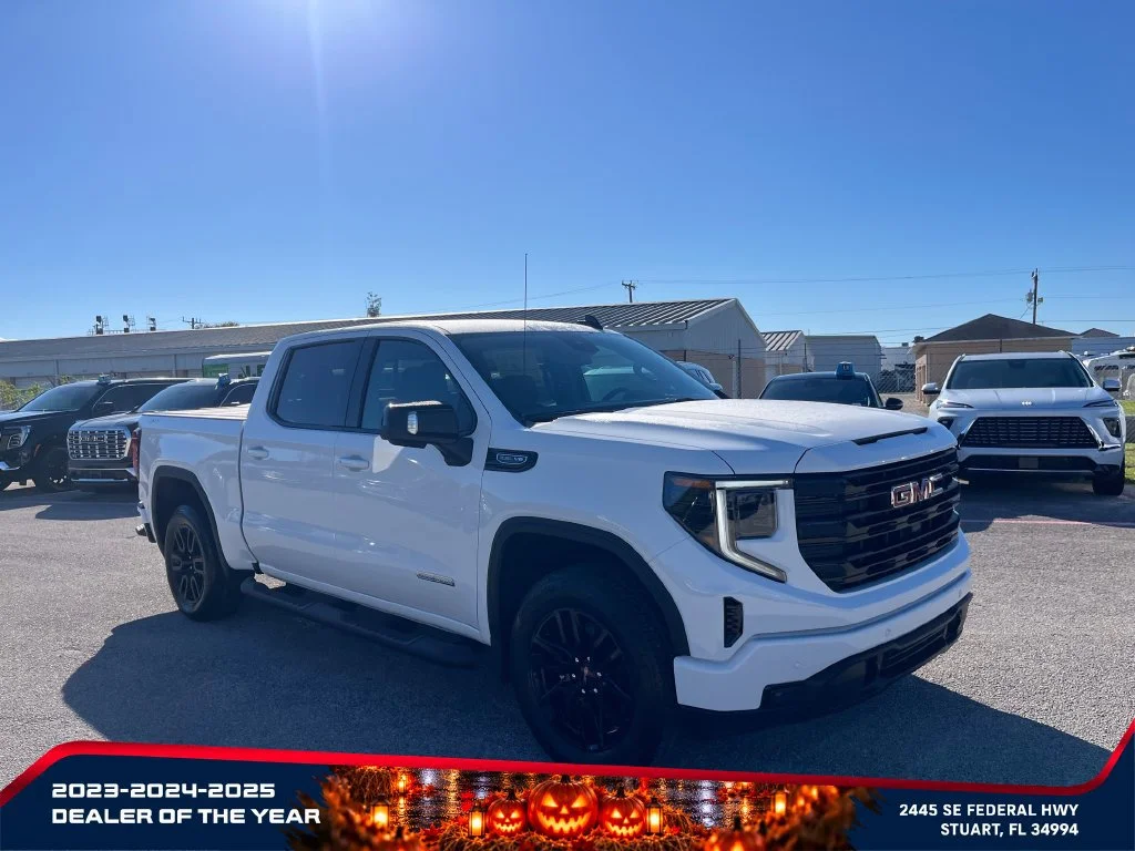 New 2026 Summit White GMC Elevation image 2