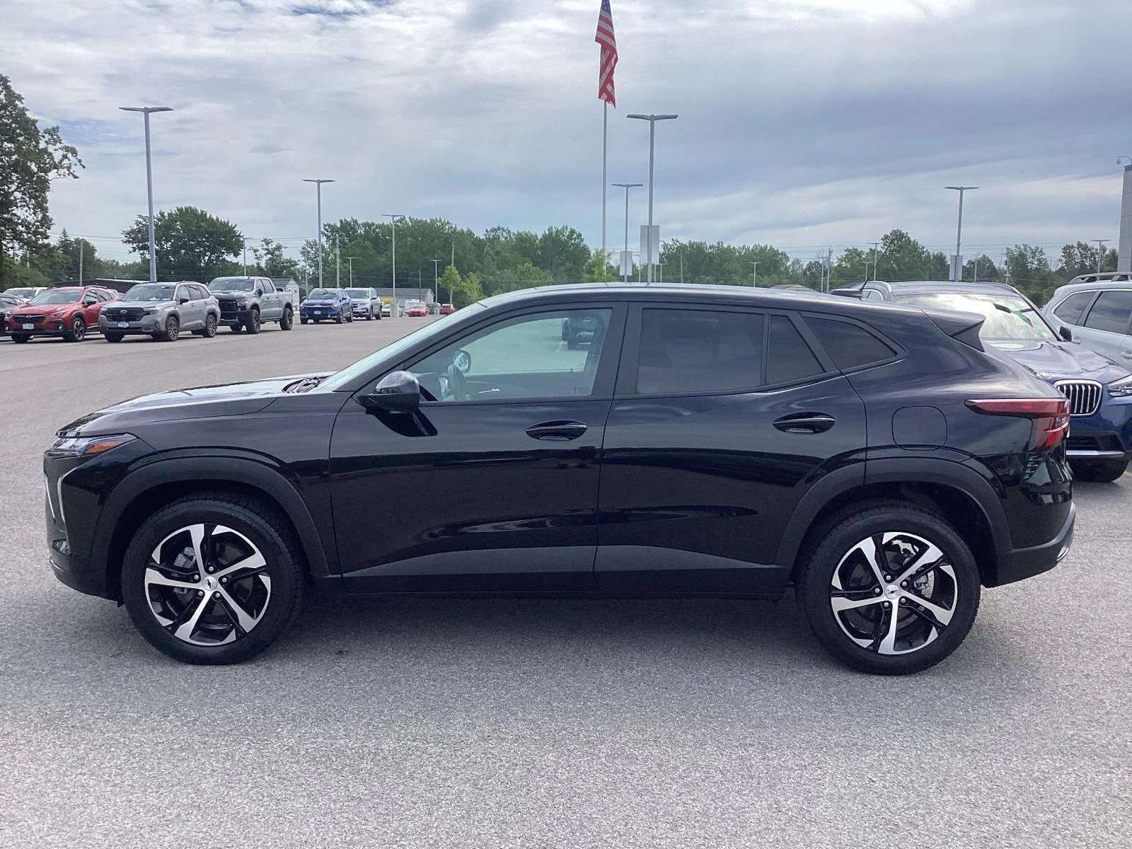 Used 2024 Mosaic Black Metallic Chevrolet 1RS image 4
