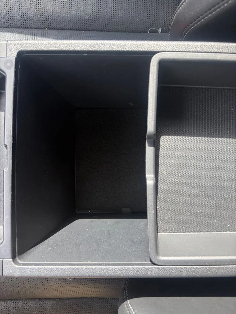 Used 2024 Black Kia S image 10