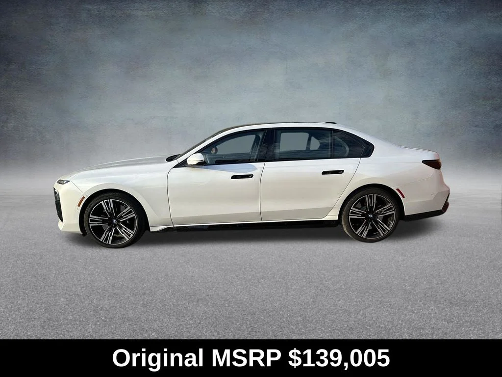 Used 2025 White BMW 760i xDrive image 6