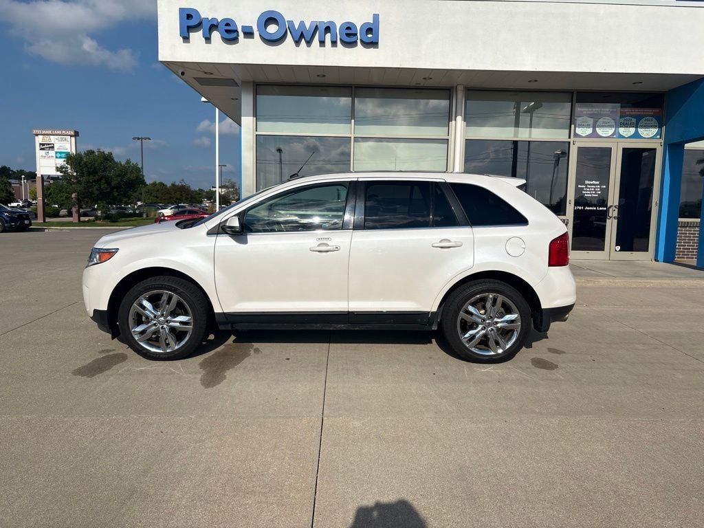 Used 2014 White Platinum Clearcoat Metallic Ford Limited image 8