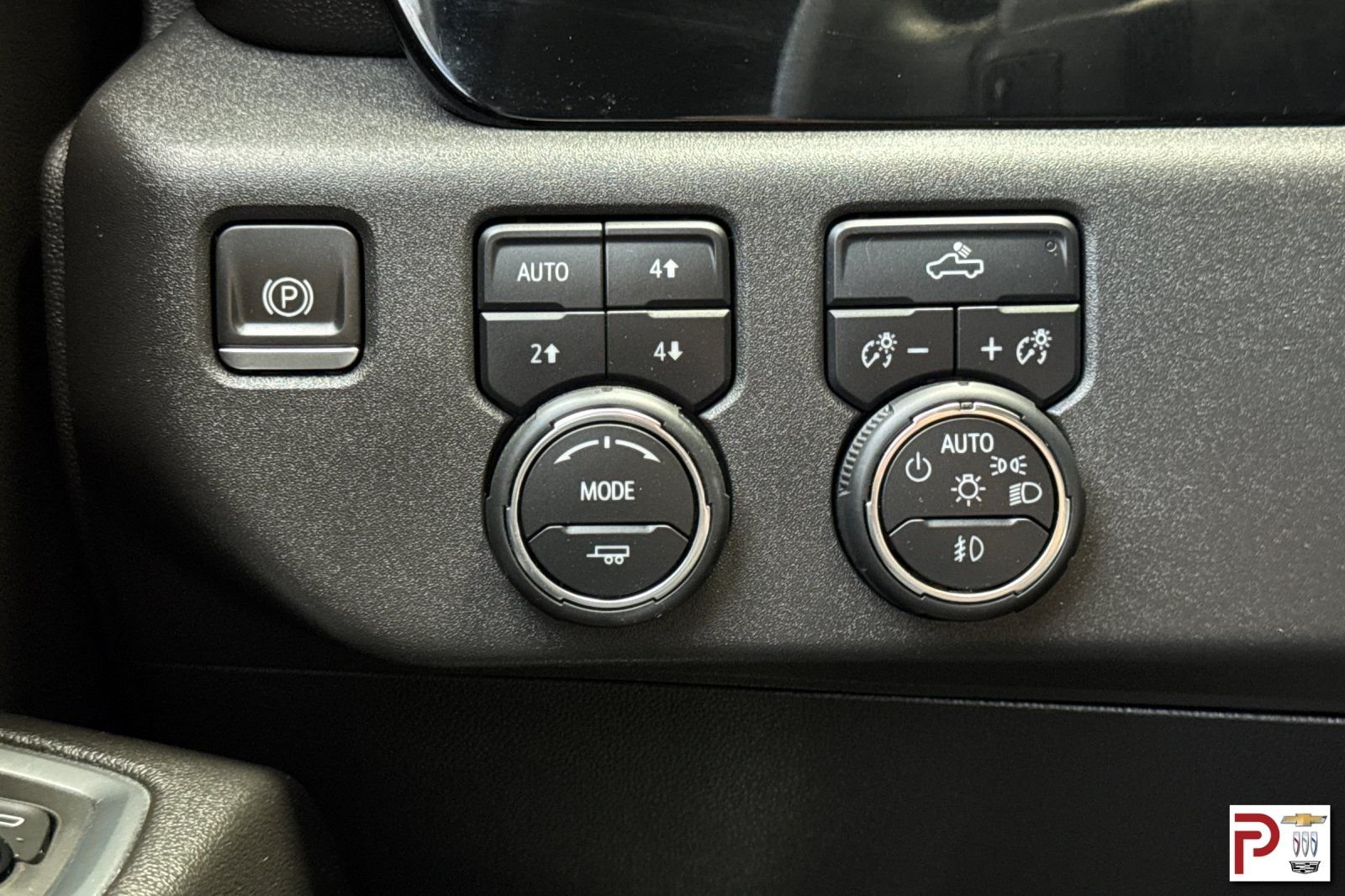 Used 2023 White Chevrolet LT Trail Boss image 30