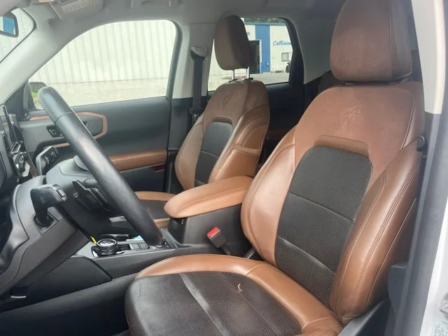 Used 2022 White Ford Badlands image 12