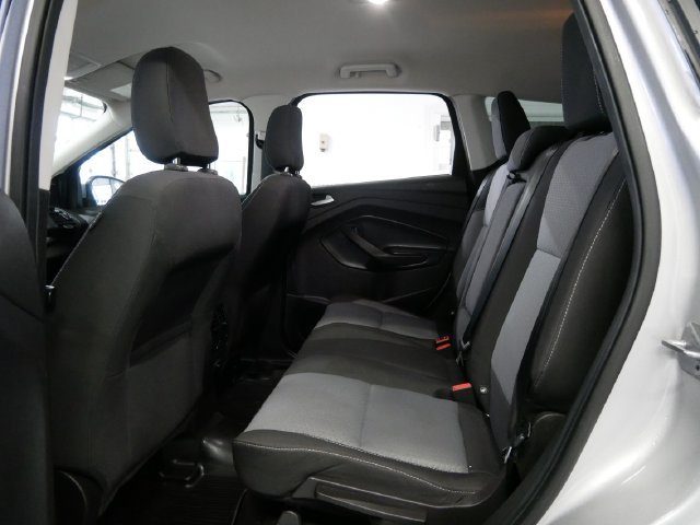 Certified Used 2018 Ingot Silver Ford SE image 11