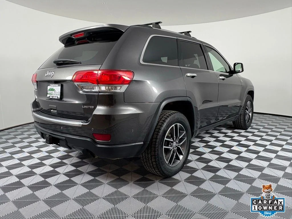Used 2017 Gray Jeep Limited image 8