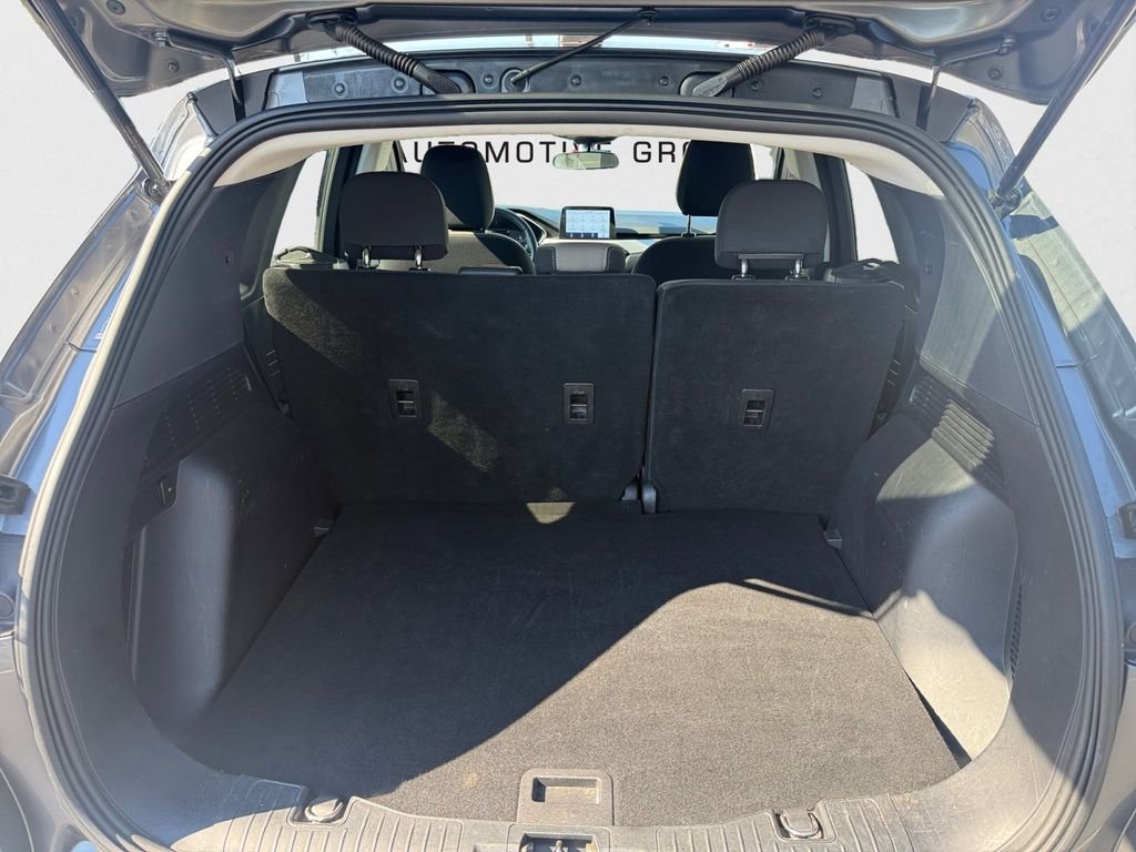Used 2022 Gray Ford SE image 12