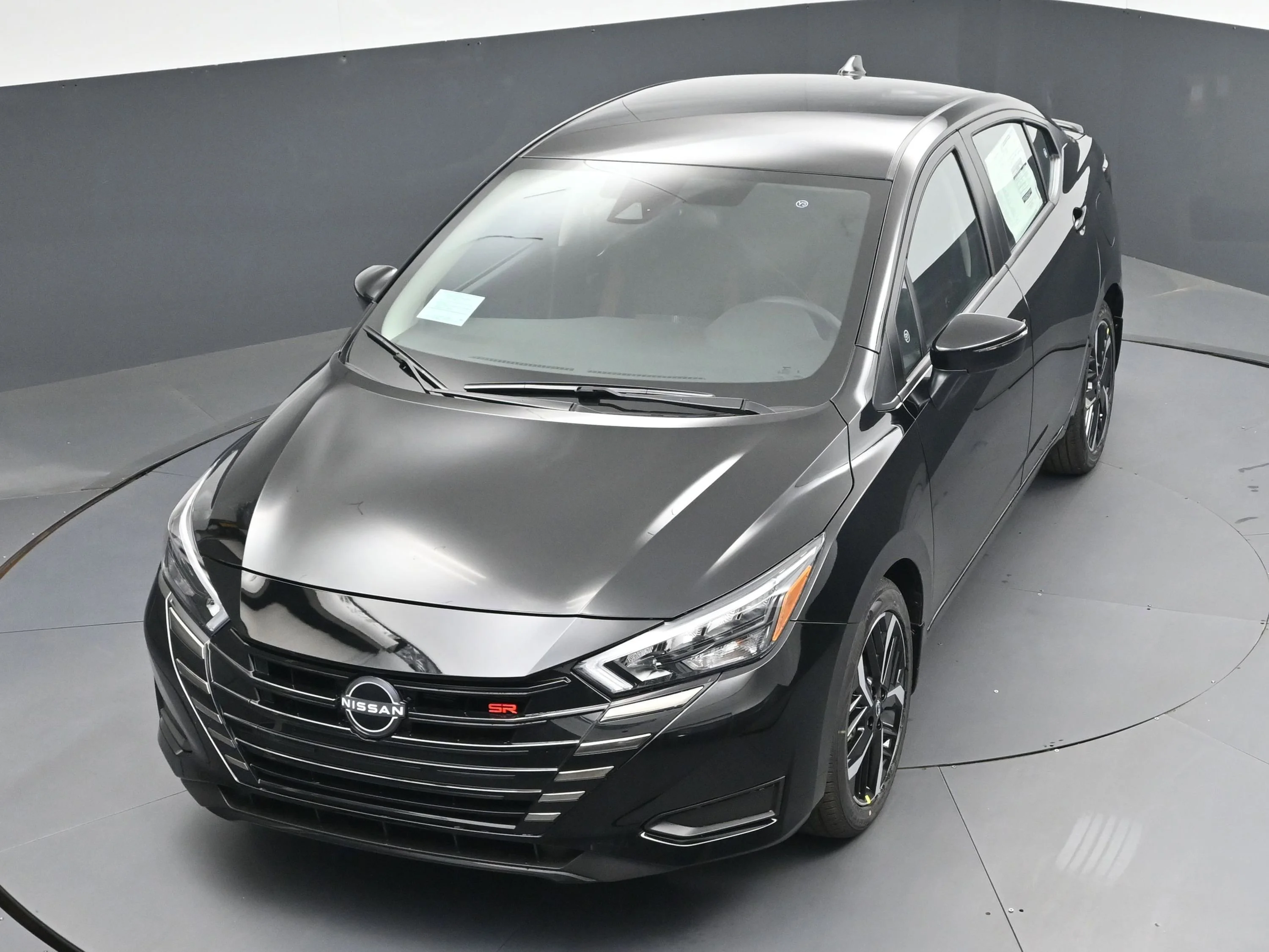 Used 2025 Super Black Nissan SR image 28