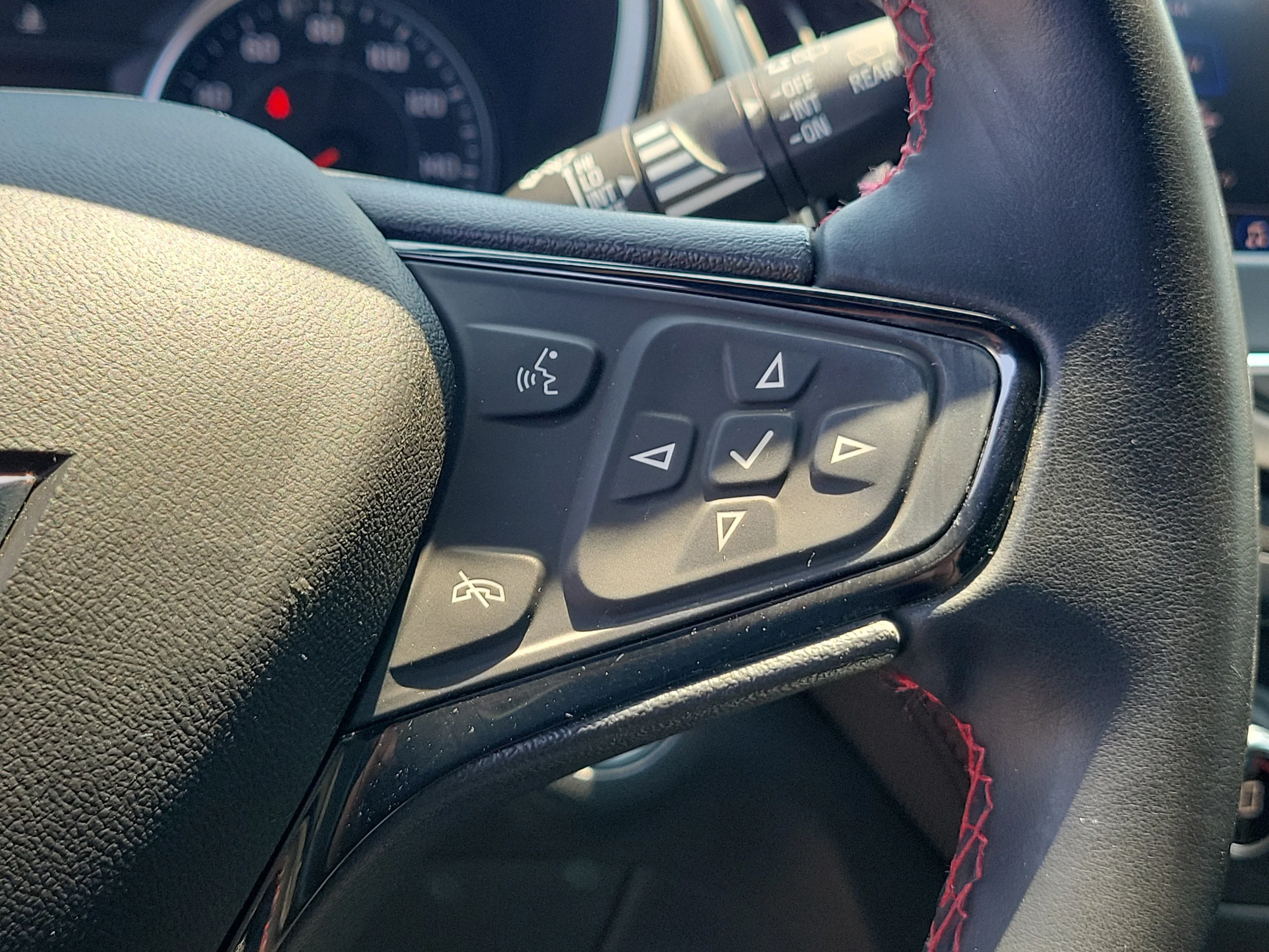 Used 2024 Mosaic Black Metallic Chevrolet RS image 24