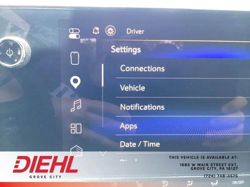Used 2025 Gray Chevrolet ZR2 image 38