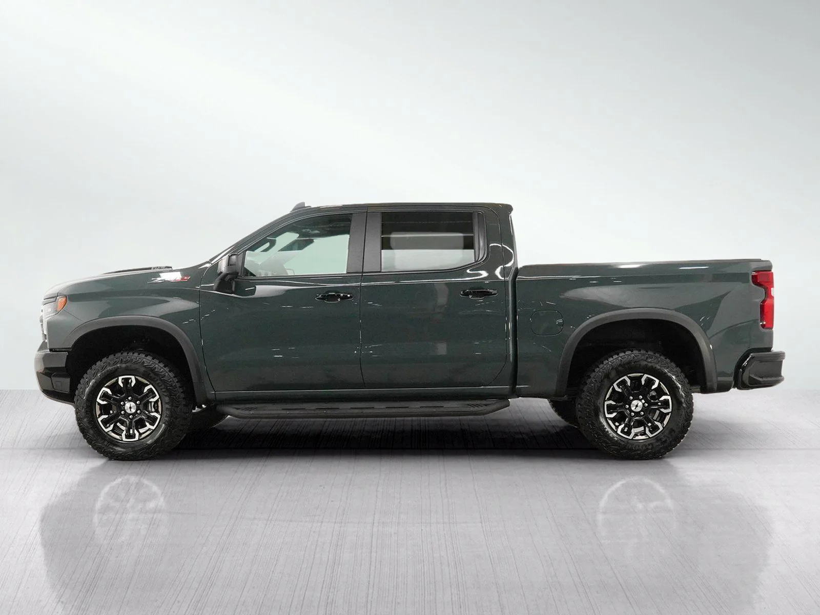 Used 2025 Chevrolet Silverado 1500 ZR2 with VIN 3GCUKHEL5SG372638 for sale in Hopkins, Minnesota