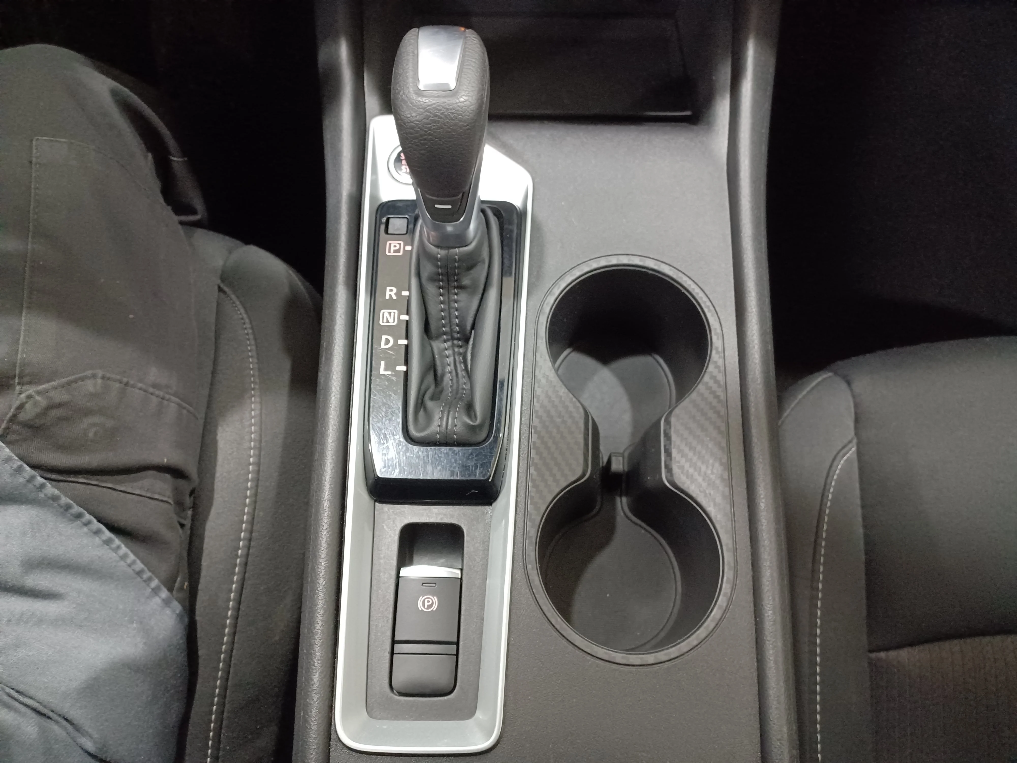 Certified Used 2023 Glacier White Nissan S AWD*Glacier White | Remote Start | Htd Seats | Blind Spot Detection | Park Assist image 17