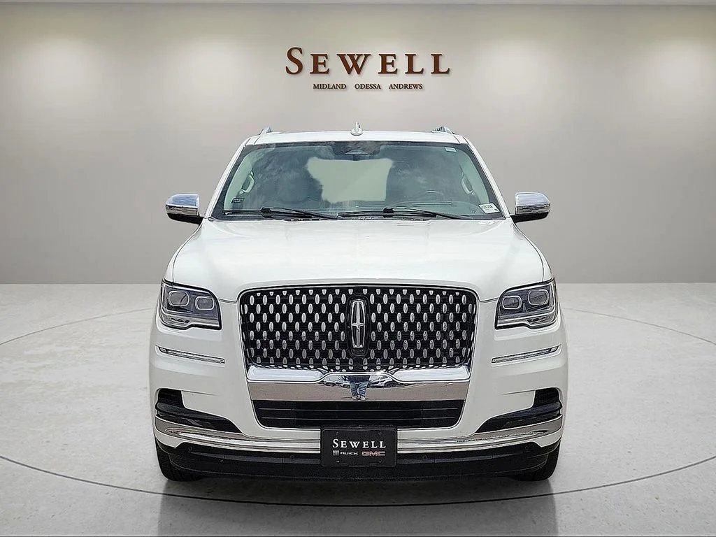 Used 2022  Lincoln Black Label image 8