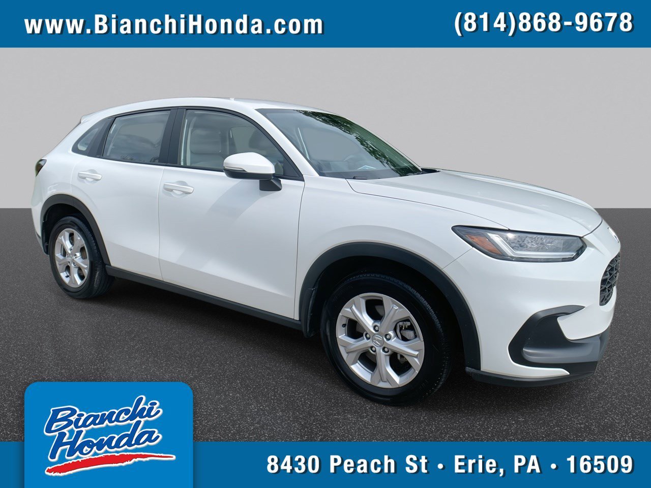 Used 2024 Platinum White Pearl Honda 5DR AWD LX image 26