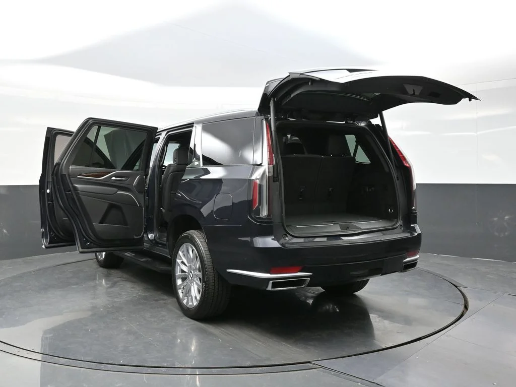 Used 2024 Gray Cadillac Premium Luxury image 42
