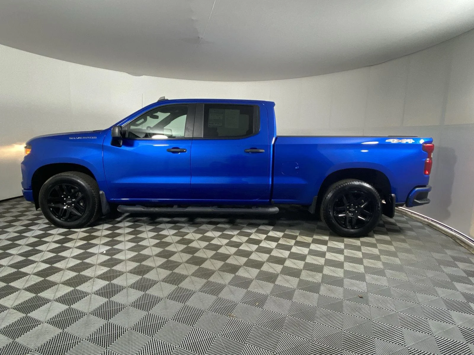 Used 2024 Glacier Blue Metallic Chevrolet Custom image 12